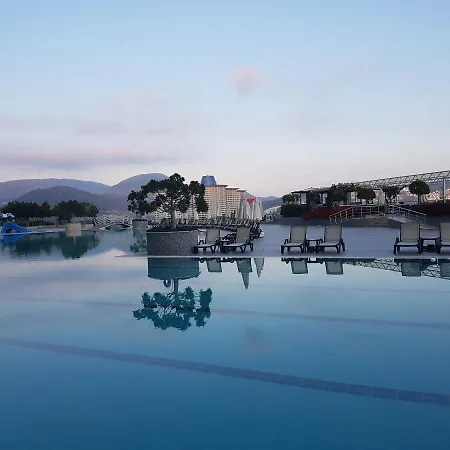 Alanya Goldcity Villa Apartman فيلة